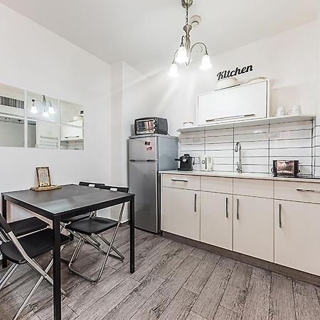 Kings & Queens By The Lake Apartment Тиберия Екстериор снимка